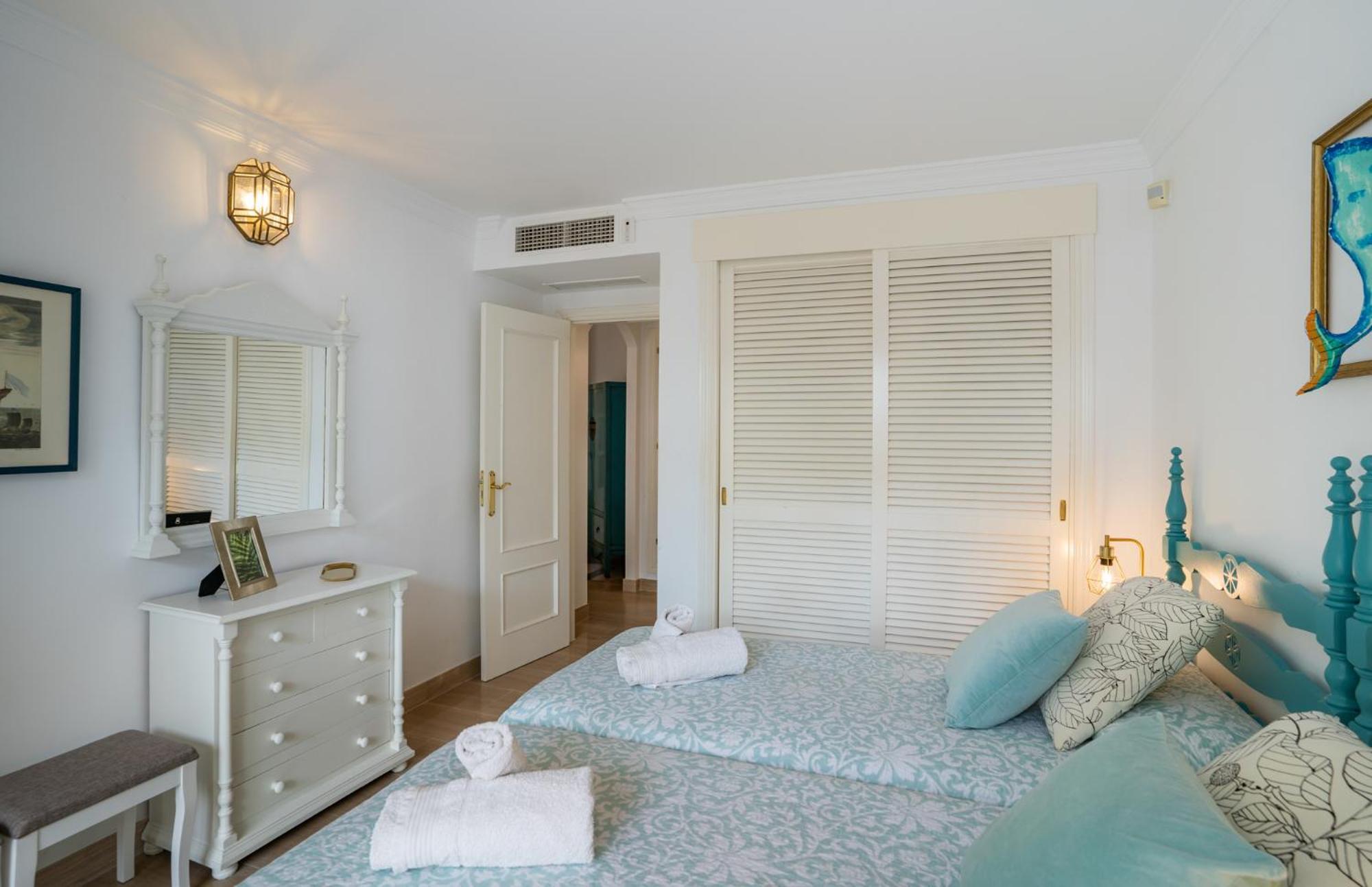 Hacienda Playa Elviria 300 M Playa,Jardin , 2 Hab ,Marbella Appartement Buitenkant foto