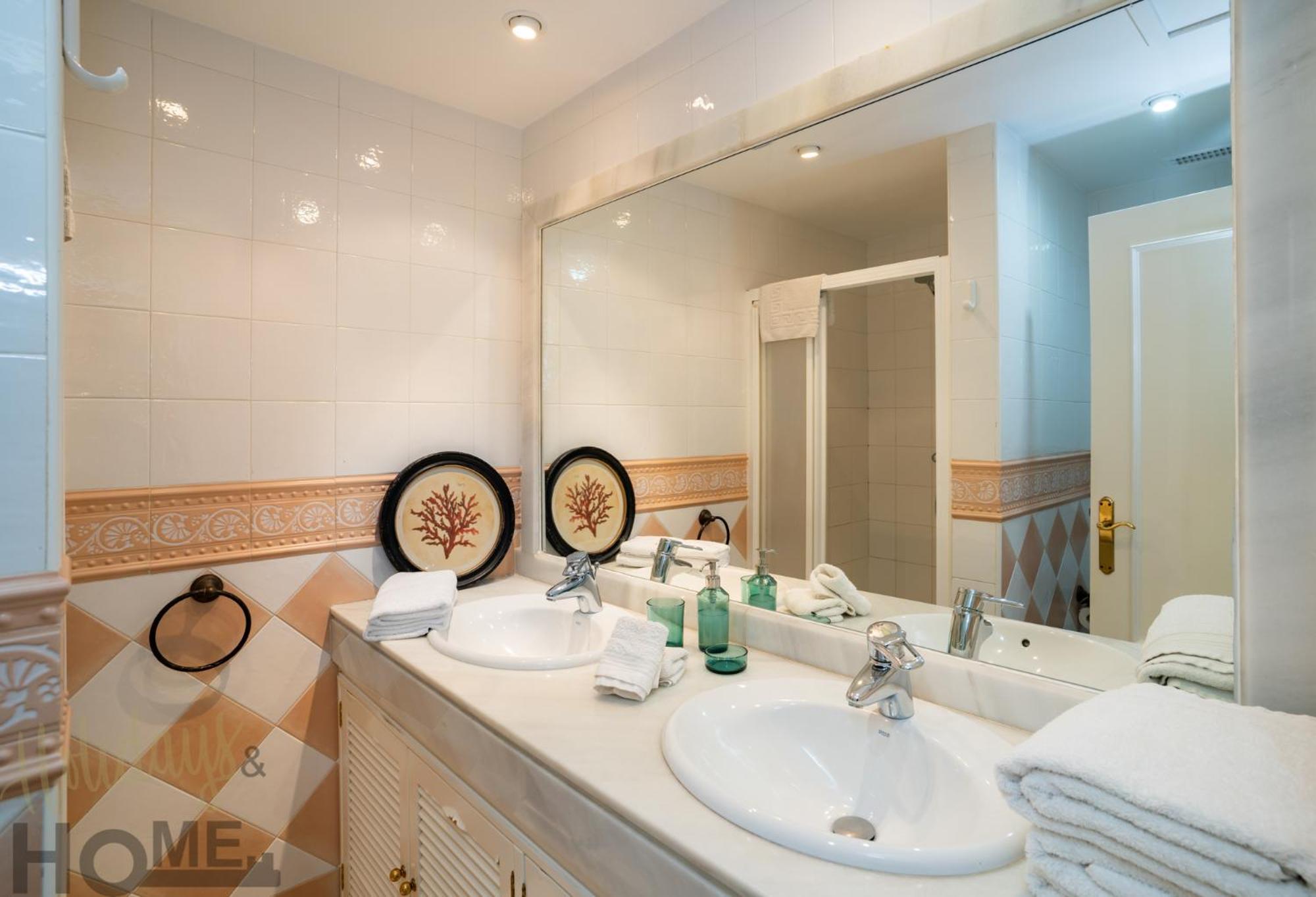 Hacienda Playa Elviria 300 M Playa,Jardin , 2 Hab ,Marbella Appartement Buitenkant foto